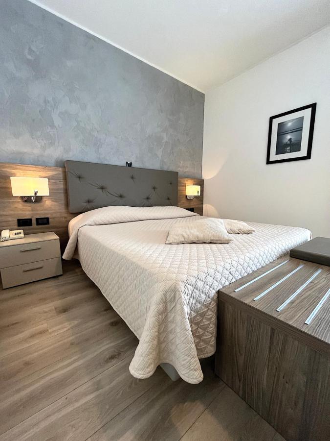 Hotel Regina Grado Buitenkant foto