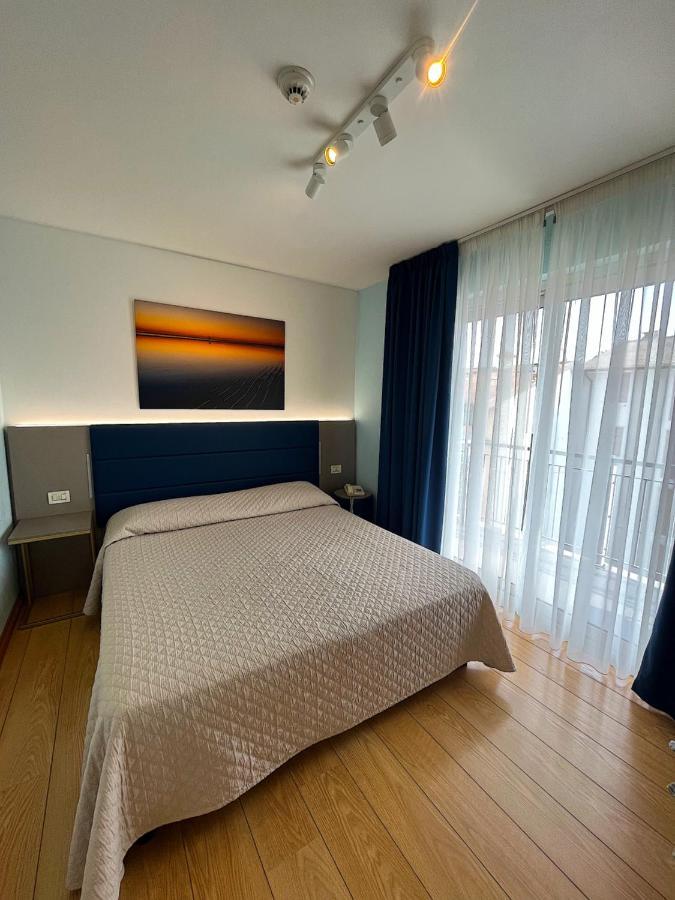 Hotel Regina Grado Buitenkant foto