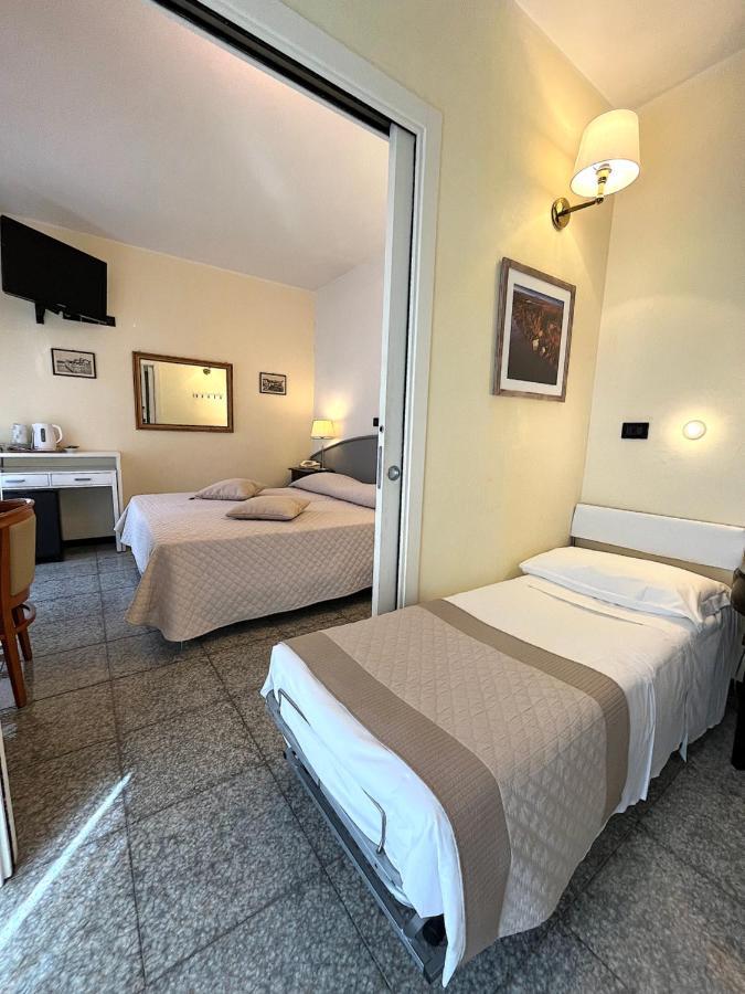 Hotel Regina Grado Buitenkant foto