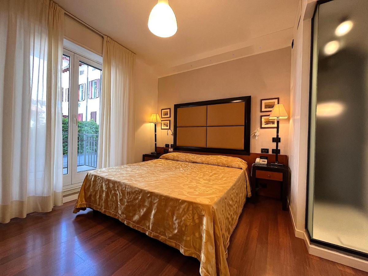 Hotel Regina Grado Buitenkant foto