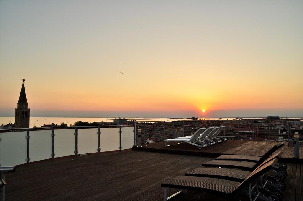 Hotel Regina Grado Buitenkant foto