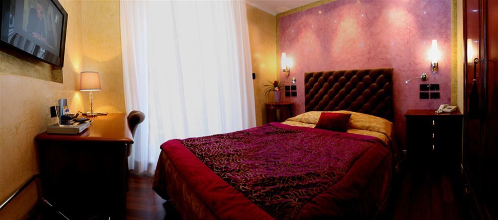 Hotel Regina Grado Buitenkant foto