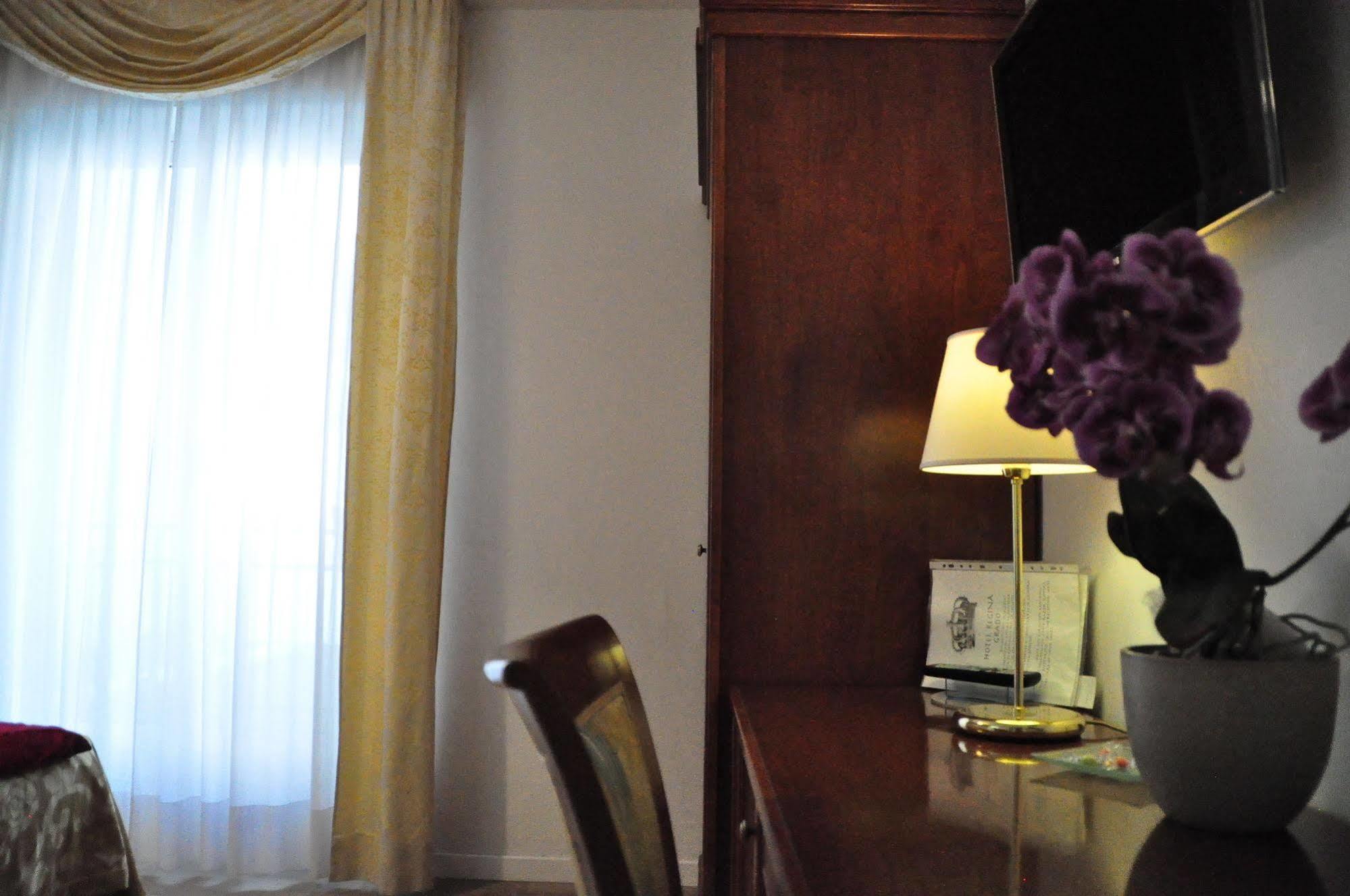Hotel Regina Grado Buitenkant foto