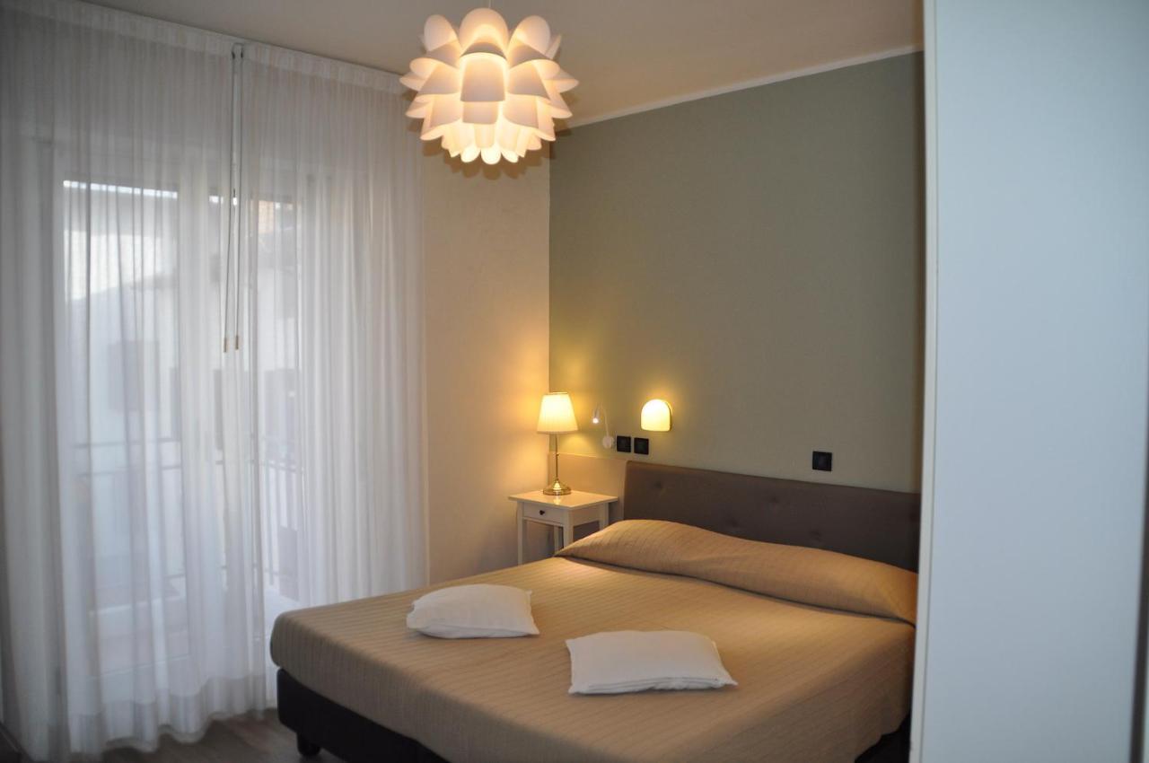 Hotel Regina Grado Buitenkant foto
